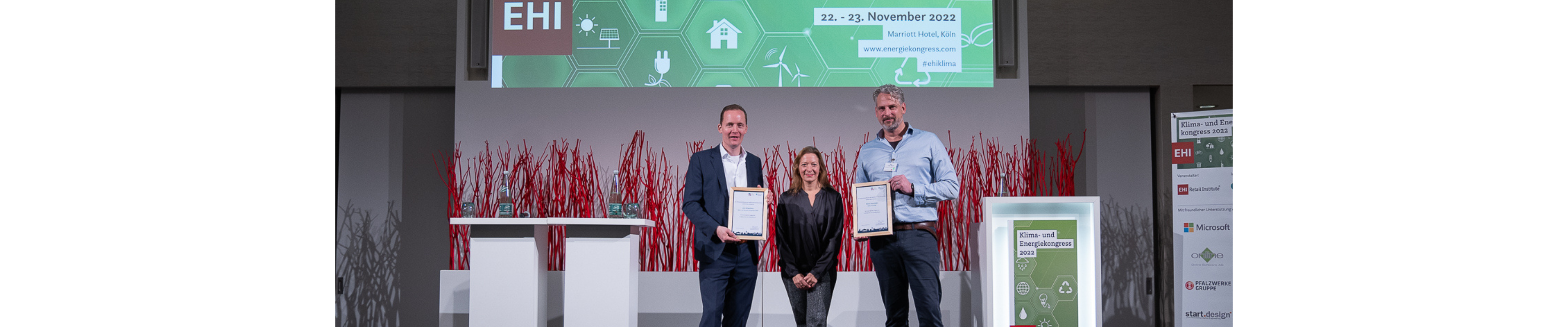 Klimaschutzoffensive-HDE Auszeichnung fuer herausragendes Klimaschutz-Engagement fuer Jens Klingemann und Marco Hauschildt
